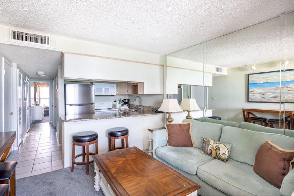 Photo of Livingroom in North West Florida