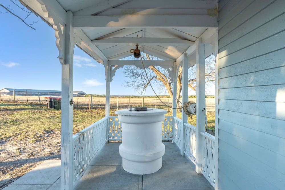 Photo of Outdoor in Eclectic