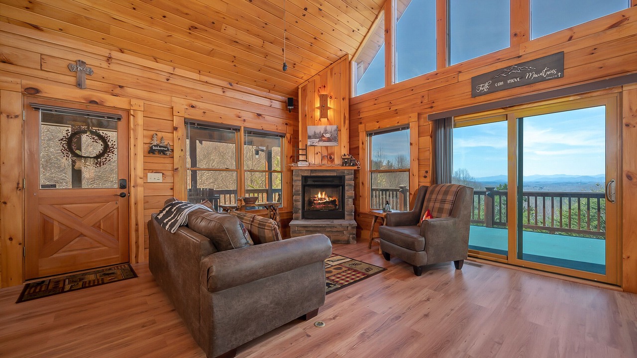 Photo of Livingroom in Bostic