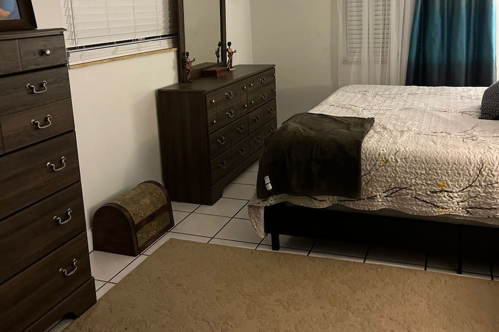 Photo of Bedroom in Boynton Beach
