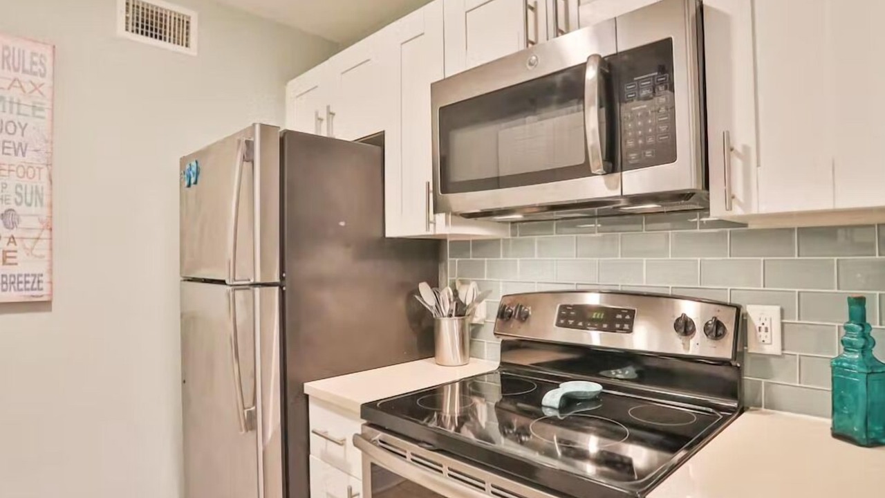 Photo of Kitchen in North Redington Beach