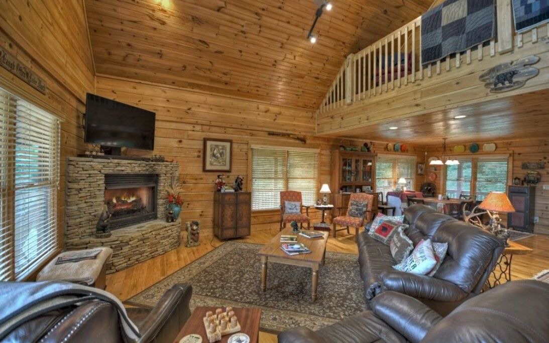 Photo of Livingroom in Suches