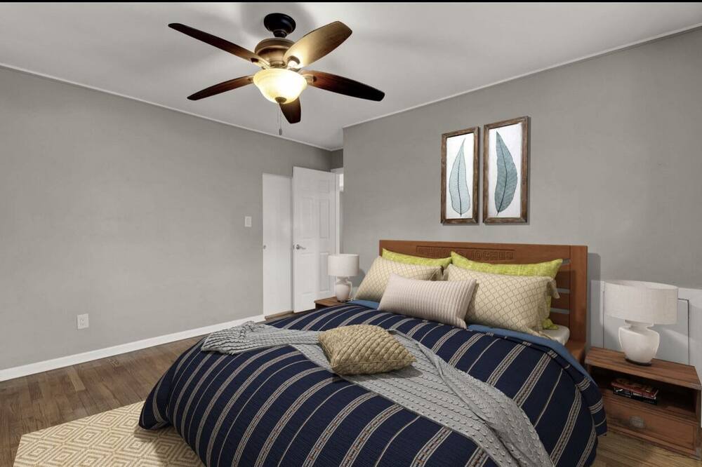 Photo of Bedroom in Sunset