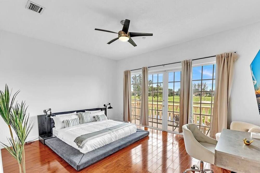 Photo of Bedroom in Country Club