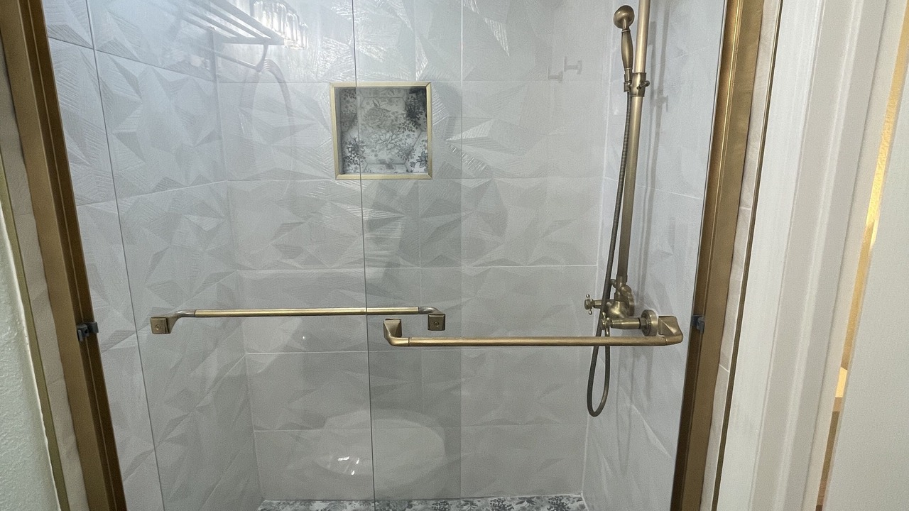 Photo of Bathroom in Altamonte Springs