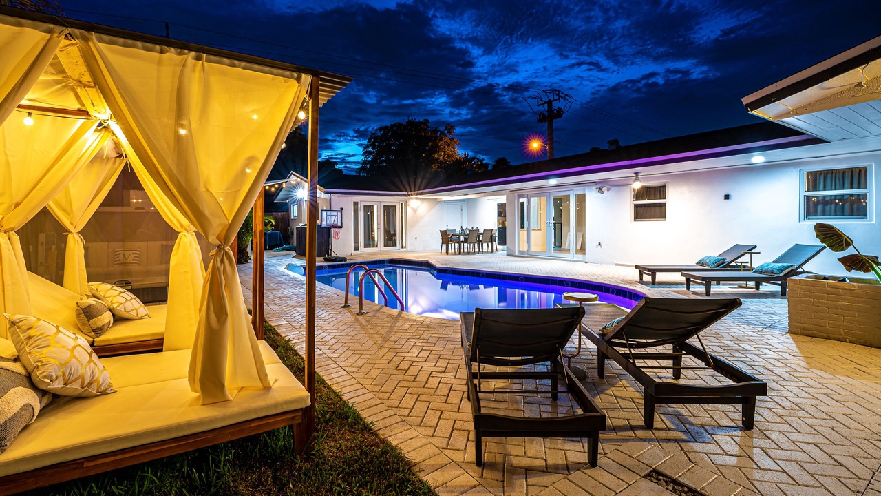 Photo of Outdoor in Pembroke Pines