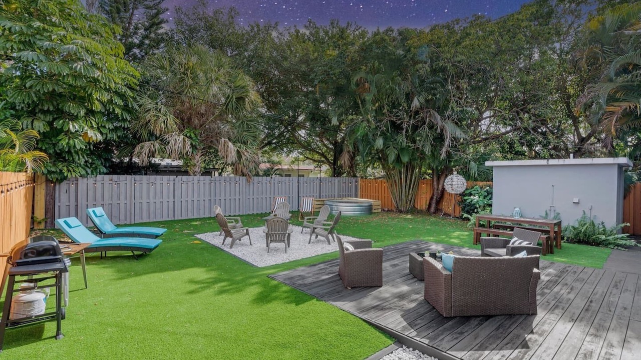 Photo of Outdoor in Lake Ridge