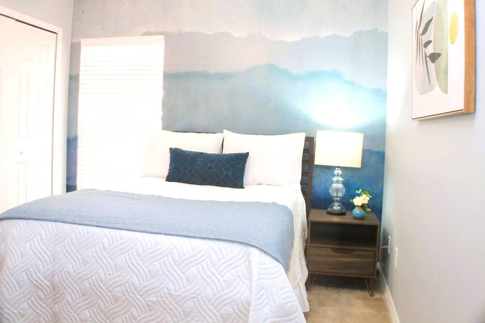Photo of Bedroom in Solana