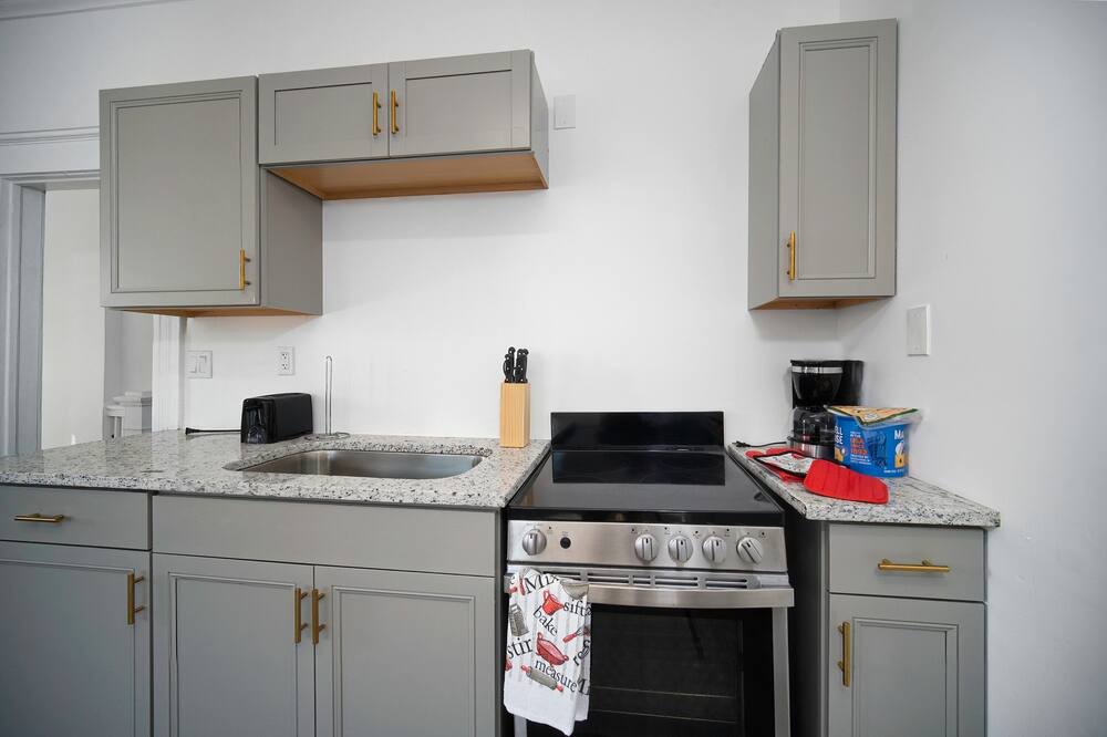 Photo of Kitchen in Five Points