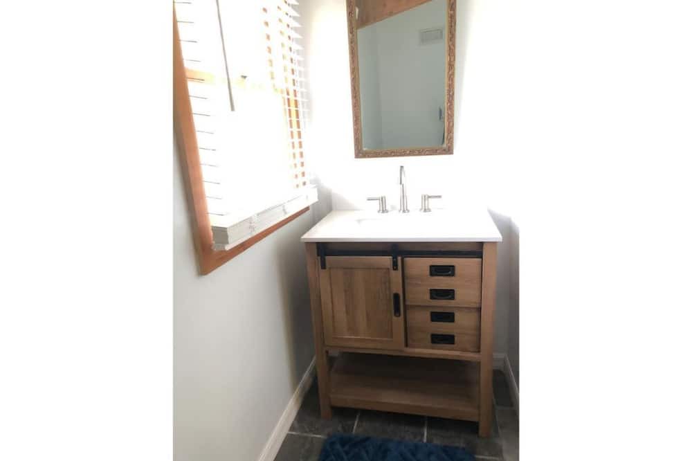 Photo of Bathroom in Chiefland