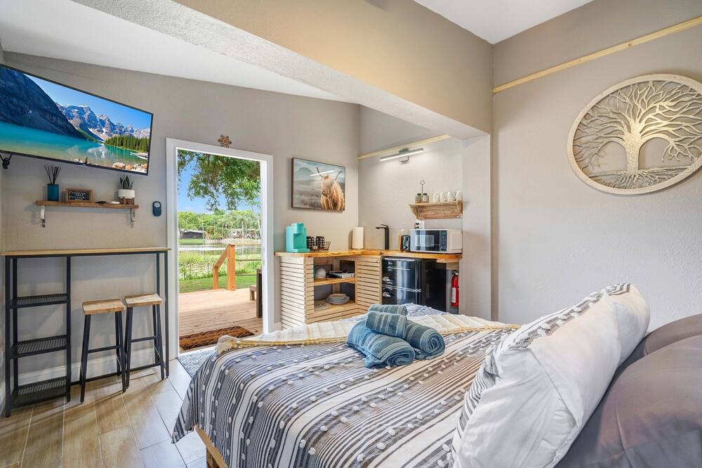 Photo of Bedroom in Conway