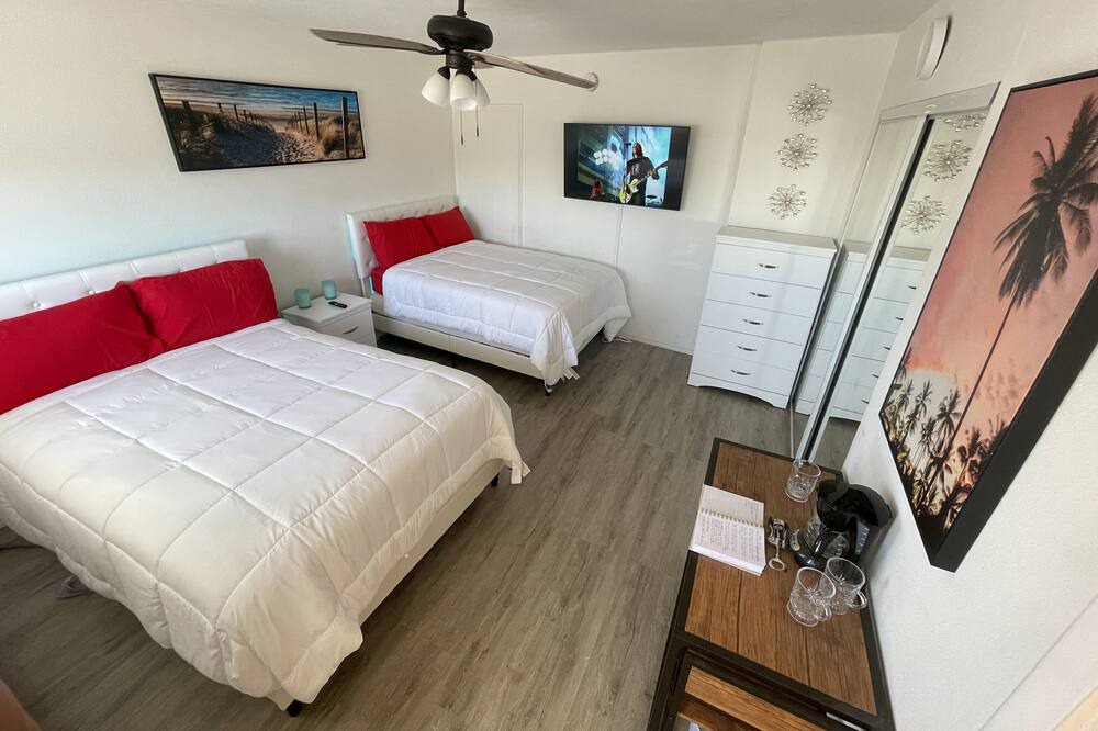 Photo of Bedroom in Bostwick Park