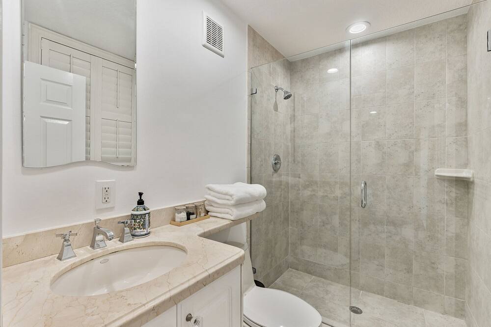 Photo of Bathroom in Tarpon River