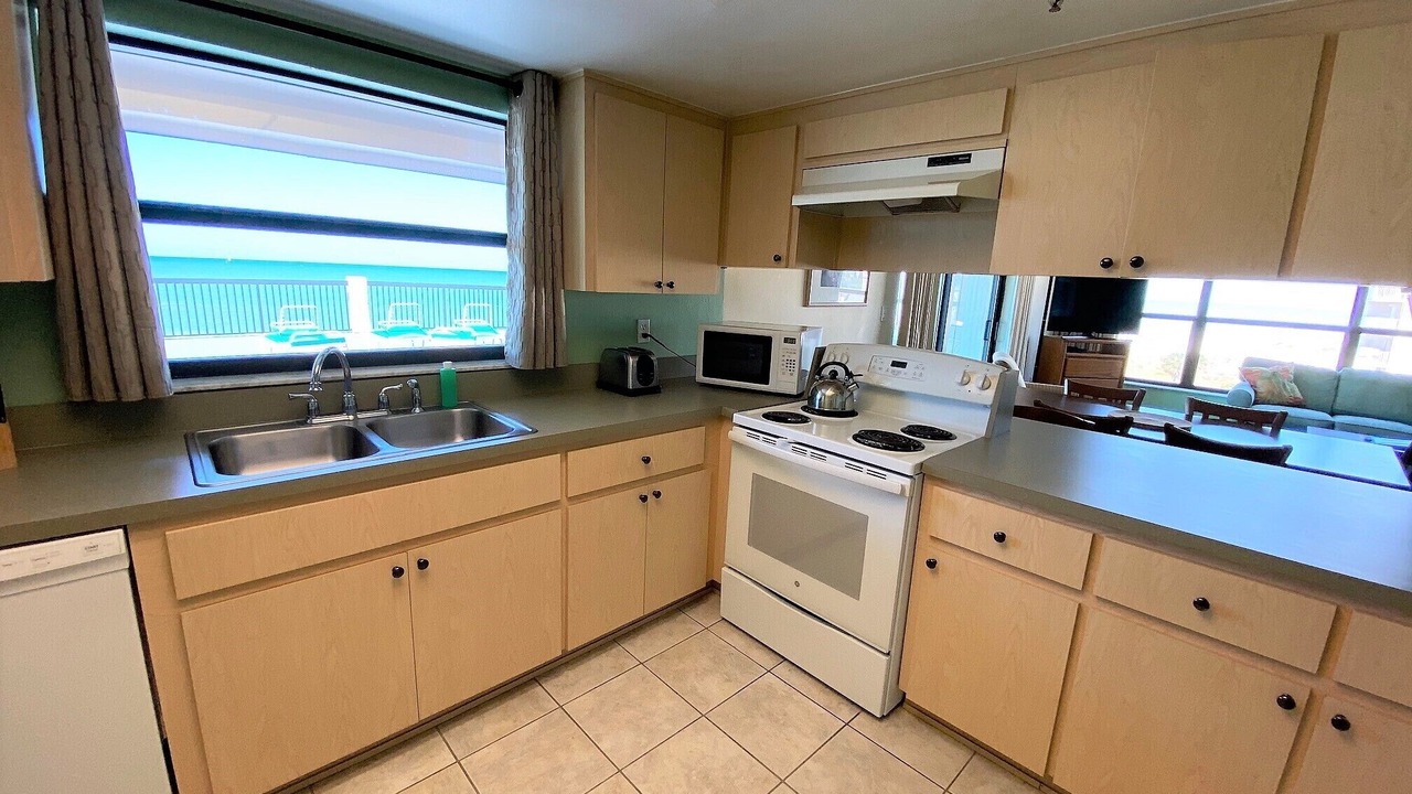 Photo of Kitchen in Madeira Beach