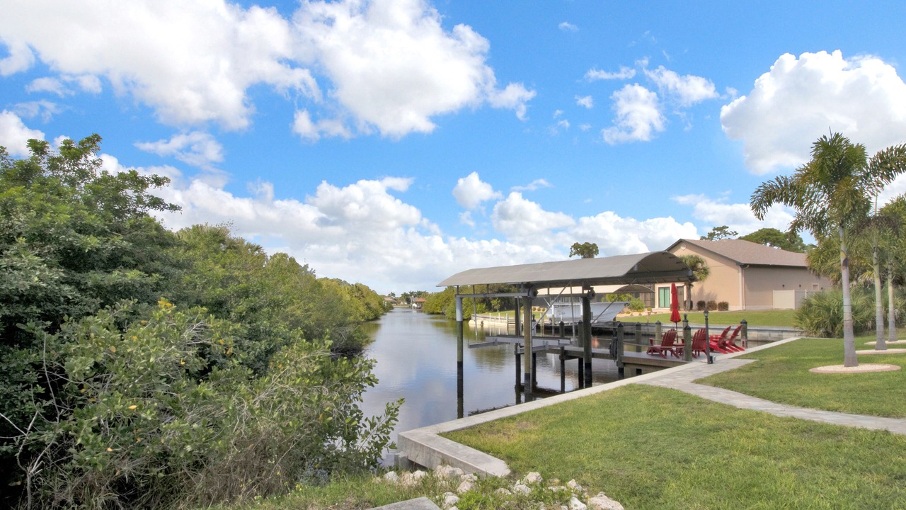 Photo of Outdoor in Port Charlotte