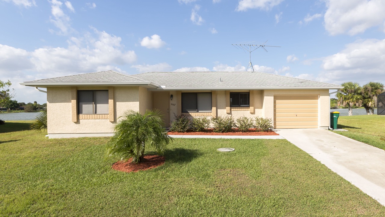 Photo of Outdoor in Port Charlotte