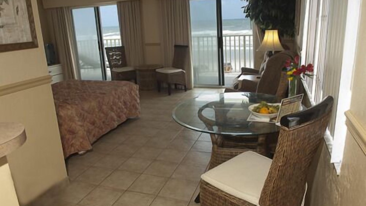 Photo of Livingroom in Ocean View Halifax Estates