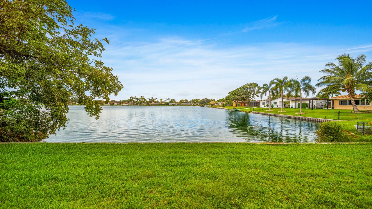 Photo of Outdoor in Pembroke Pines