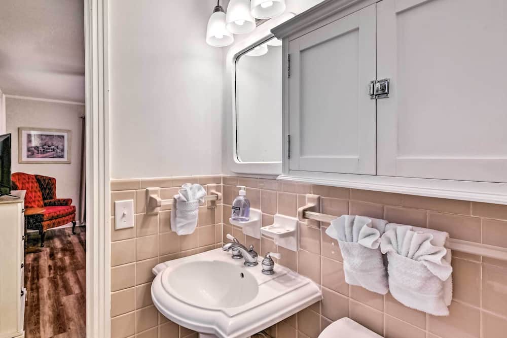 Photo of Bathroom in Sanford