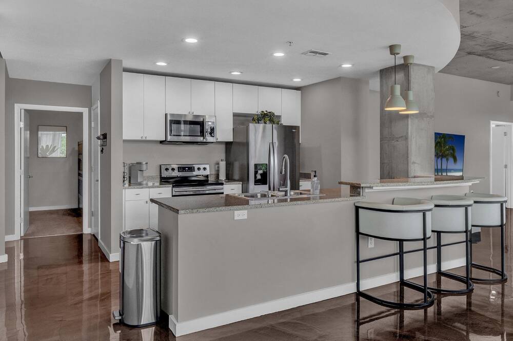 Photo of Kitchen in South Eola
