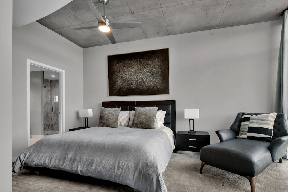 Photo of Bedroom in South Eola