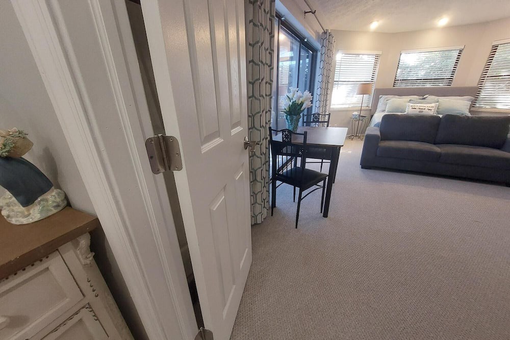 Photo of Bedroom in North River Shores