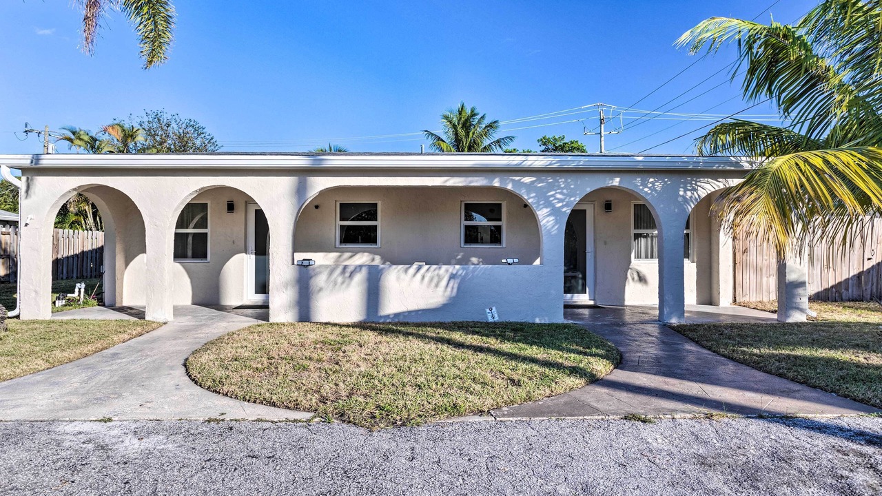 Photo of Outdoor in Tropic Palms