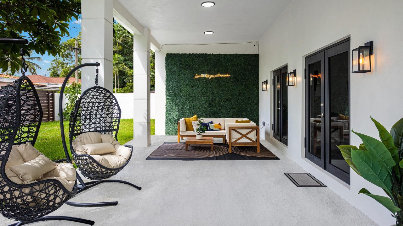 Photo of Patio Balcony in Ludlam