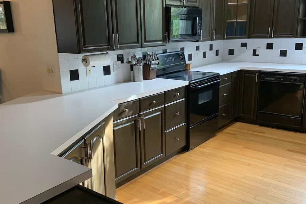 Photo of Kitchen in South Corals