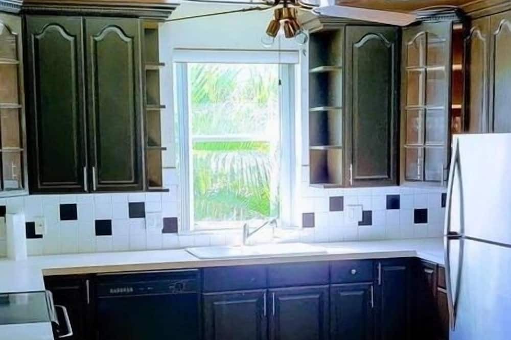 Photo of Kitchen in South Corals