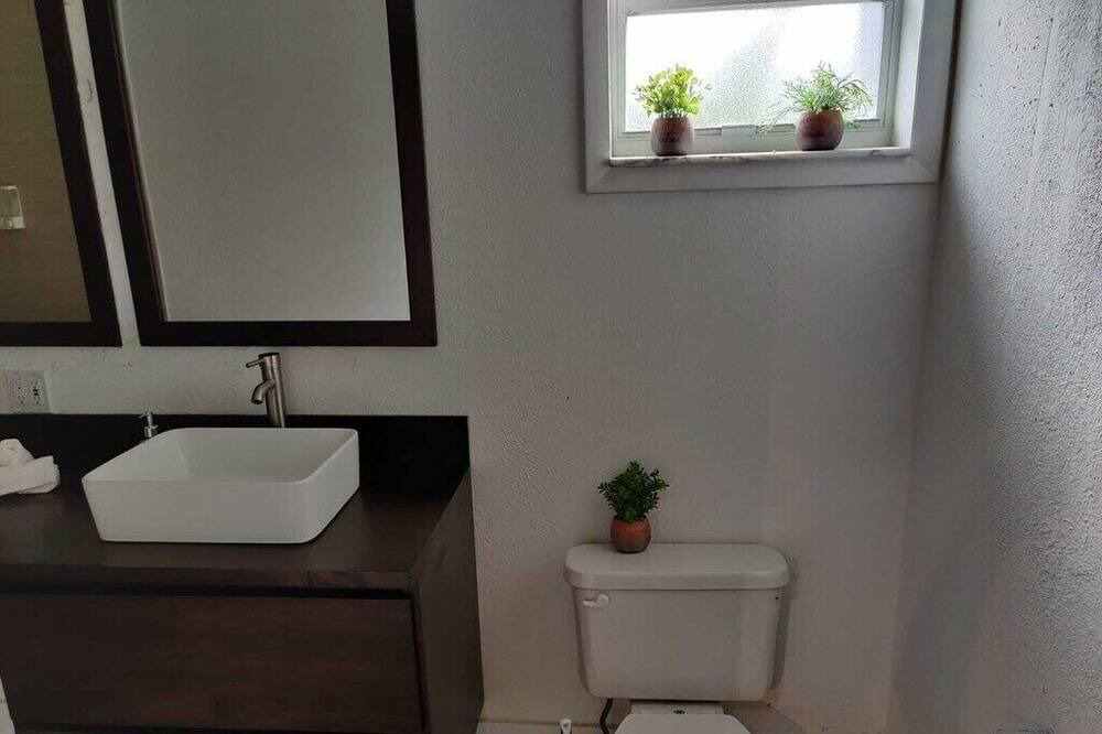 Photo of Bathroom in South Corals