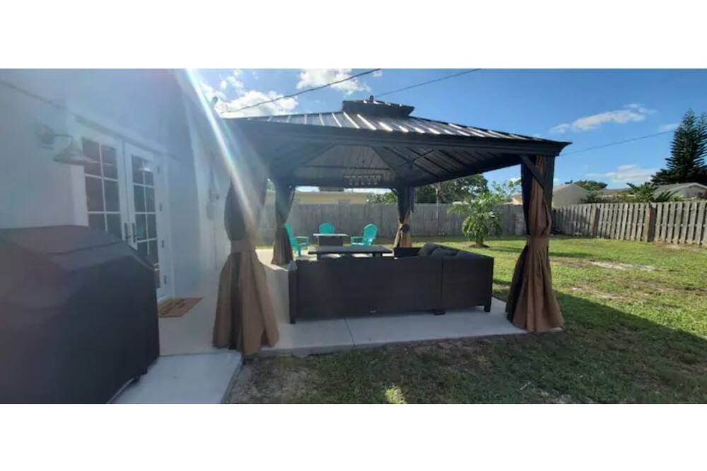 Photo of Outdoor in North River Shores