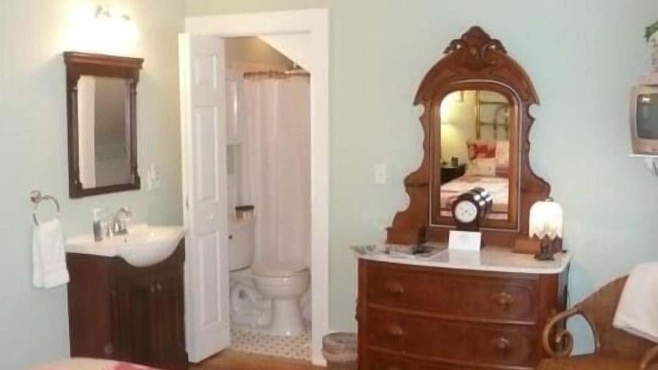Photo of Bedroom in Stuart