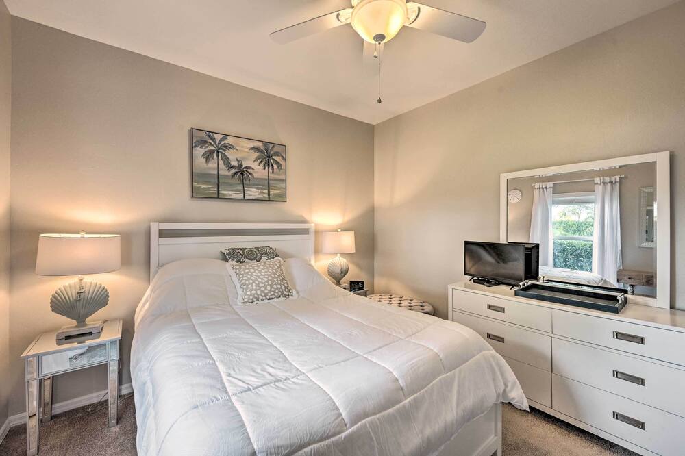 Photo of Bedroom in Falcons Glen
