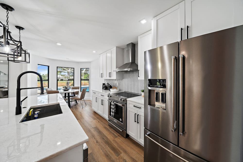 Photo of Kitchen in Greenview Shores