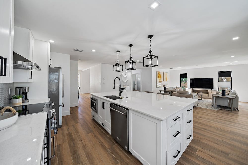 Photo of Kitchen in Greenview Shores