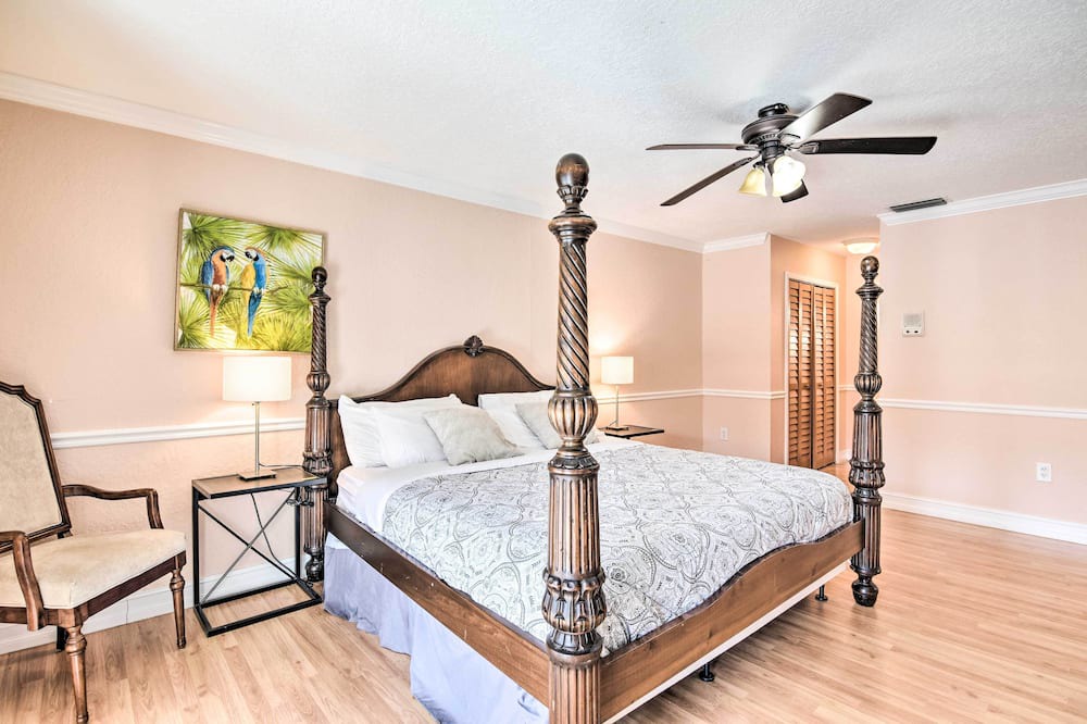 Photo of Bedroom in Weston