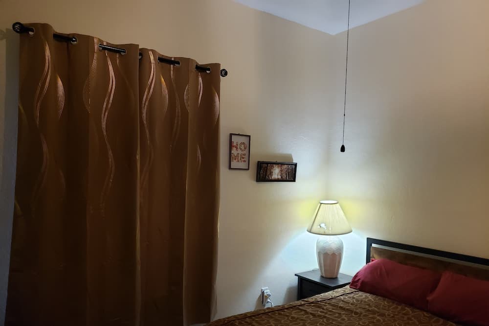 Photo of Bedroom in Palatka