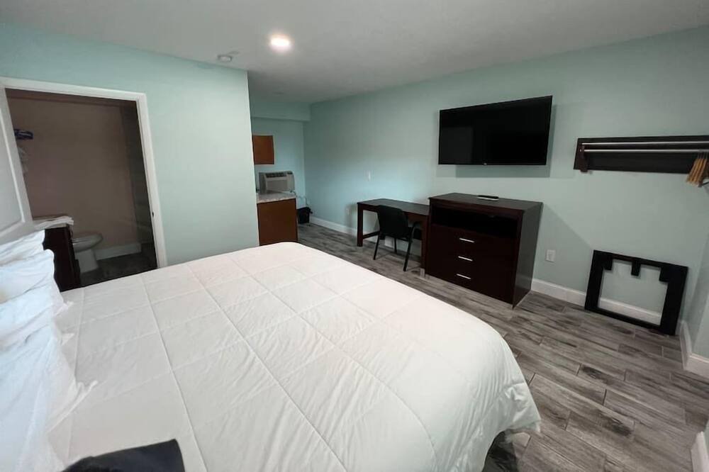 Photo of Bedroom in Ocean View Halifax Estates