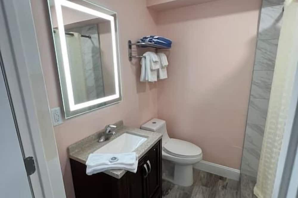 Photo of Bathroom in Ocean View Halifax Estates