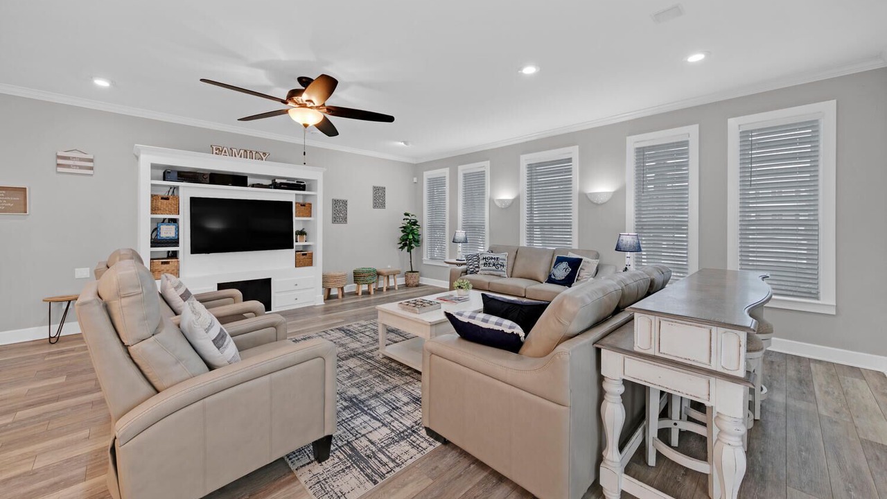 Photo of Kitchen in Crystal Shores