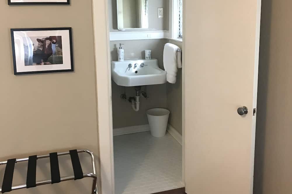 Photo of Bathroom in Greenville