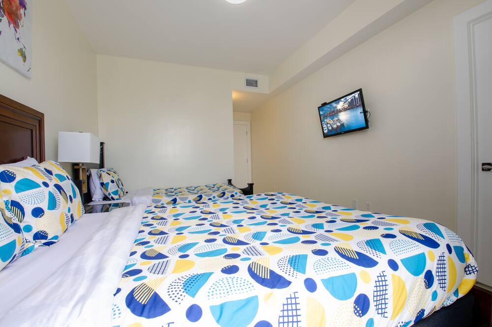 Photo of Bedroom in Kendale Lakes