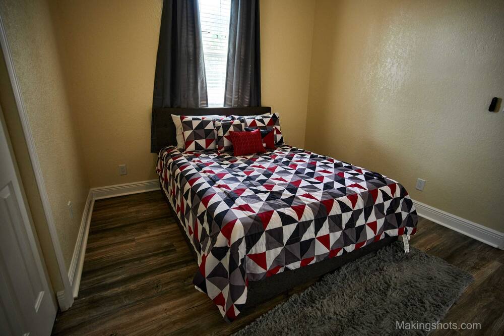 Photo of Bedroom in Disston Heights