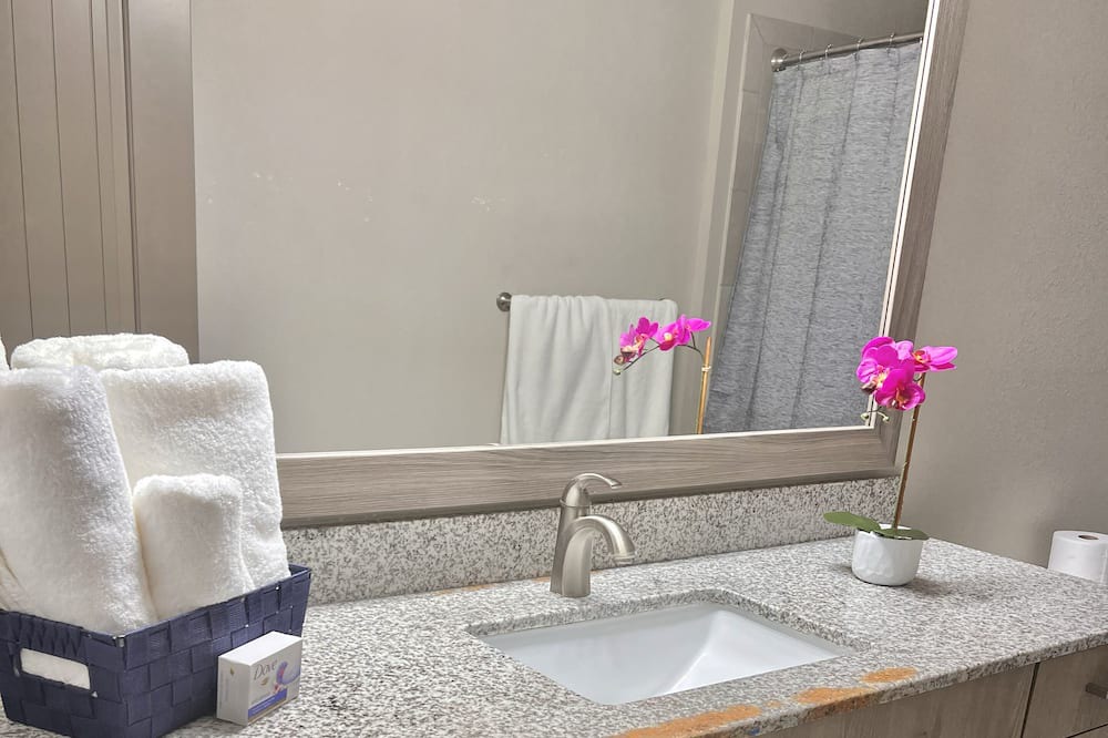 Photo of Bathroom in Windermere