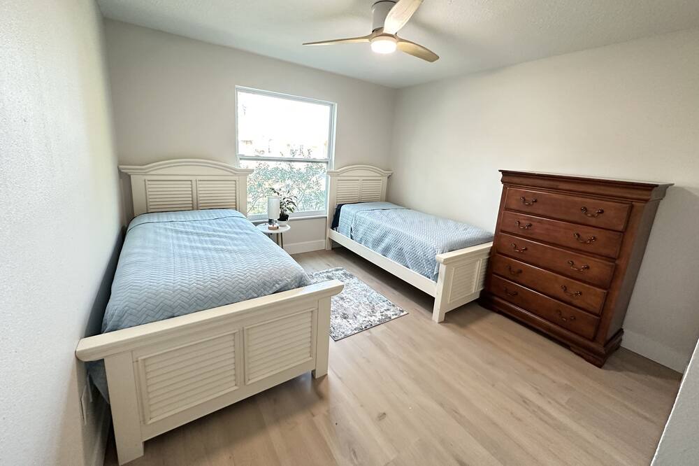 Photo of Bedroom in Interchange Square