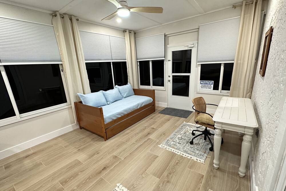 Photo of Bedroom in Interchange Square