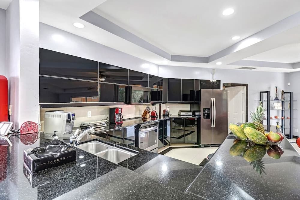 Photo of Kitchen in Estero