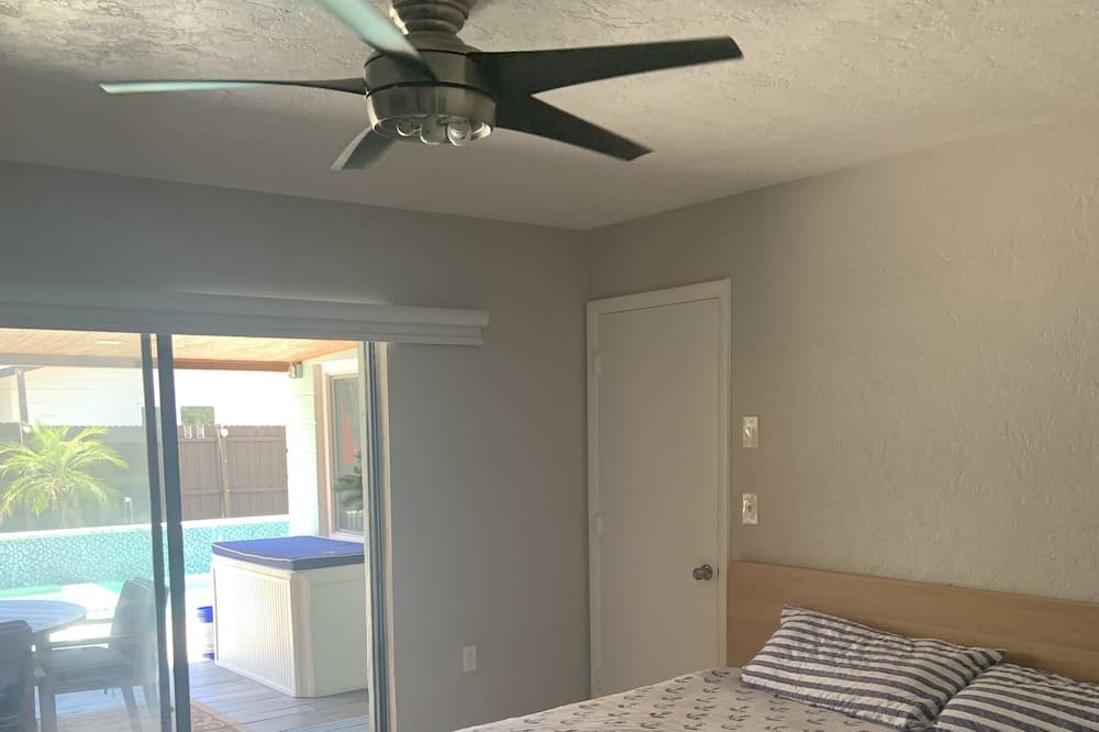 Photo of Bedroom in Coquina Key