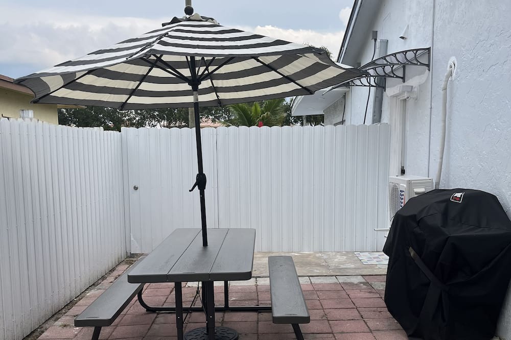 Photo of Outdoor in Royal Palm Beach